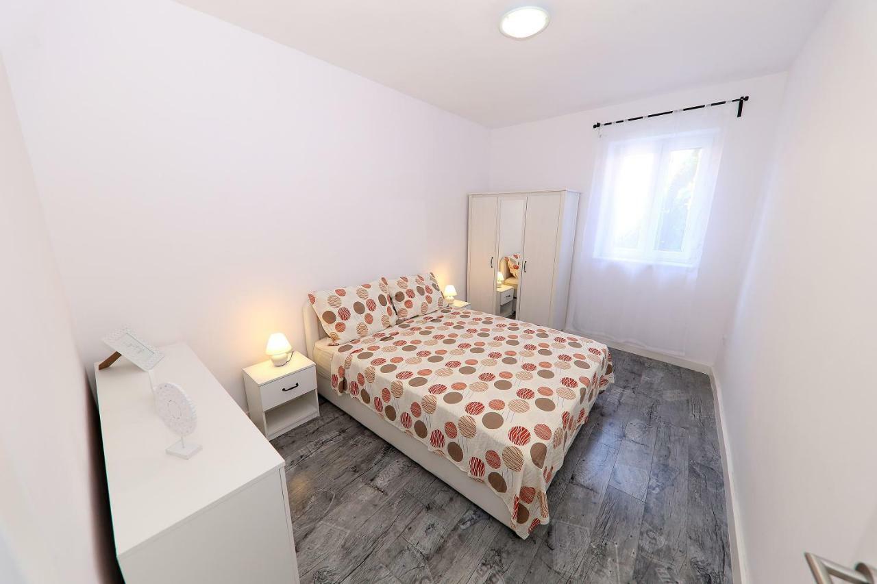 Apartman Dana Zadar Zewnętrze zdjęcie